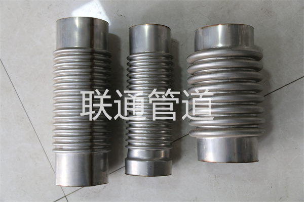 织物久久夜色撩人精品国产小说